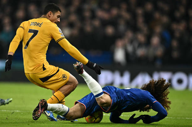 展现更加成 展现更加成